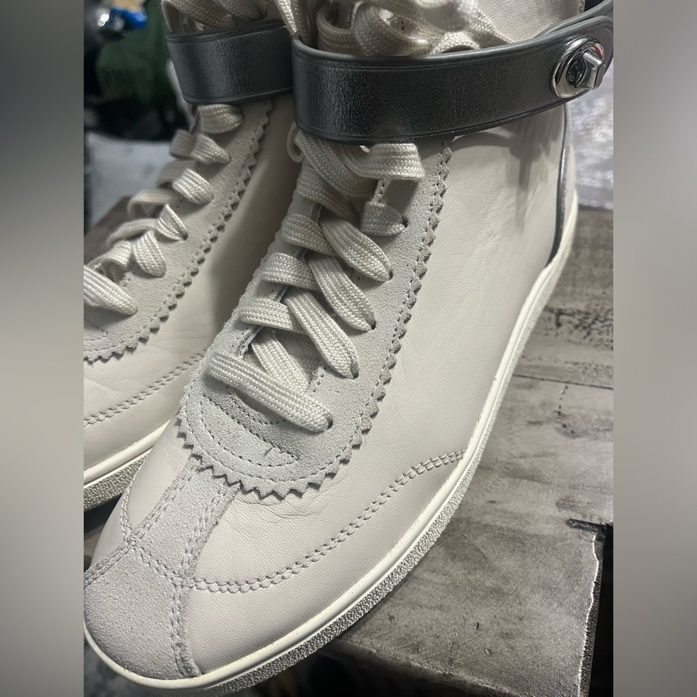Coach High-Top Sneakers Off White/Silver